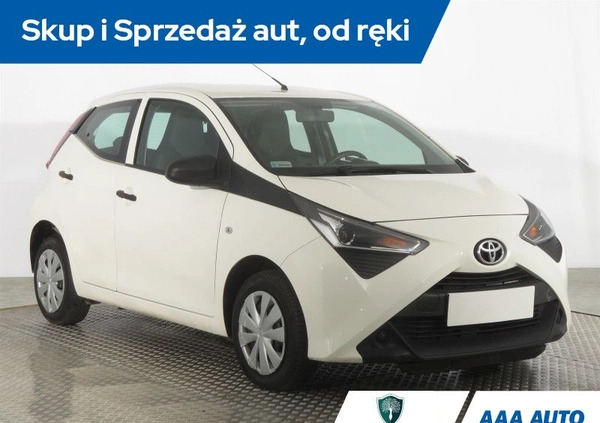 Toyota Aygo cena 38000 przebieg: 79136, rok produkcji 2020 z Rzeszów małe 191